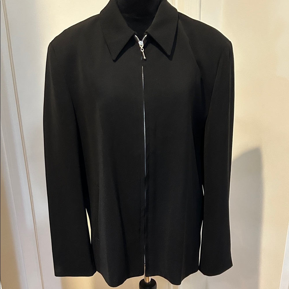 Elegant Black Women's Blazer